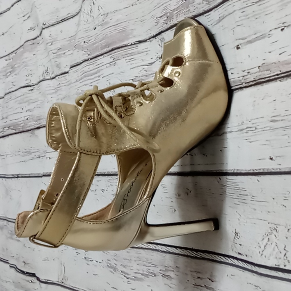 NEW Breckelle Heels shoes gold size 6 lace up ankle strap 4"heel